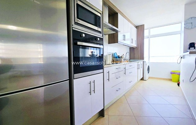 Herverkoop - Appartement / flat - Torrevieja - Puerto Deportivo