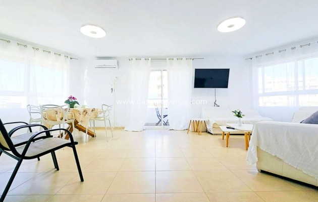 Herverkoop - Appartement / flat - Torrevieja - Puerto Deportivo
