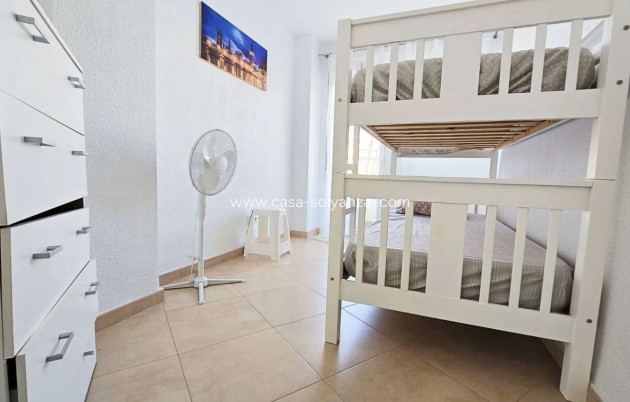 Herverkoop - Appartement / flat - Torrevieja - Puerto Deportivo