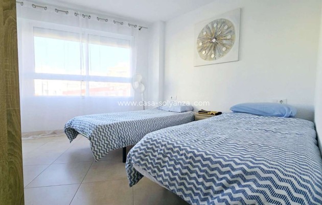 Herverkoop - Appartement / flat - Torrevieja - Puerto Deportivo