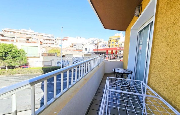 Herverkoop - Appartement / flat - Torrevieja - Puerto Deportivo