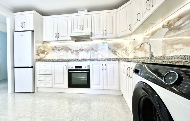 Herverkoop - Appartement / flat - Campoamor R-5