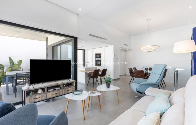 Resale - Villa - Ciudad Quesada