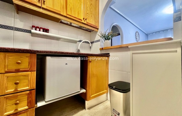 Herverkoop - Appartement / flat - Torrevieja - Acequion