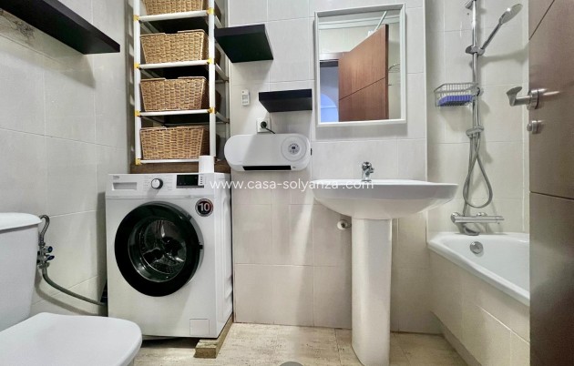 Herverkoop - Appartement / flat - Torrevieja - Acequion