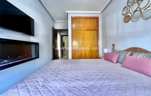 Herverkoop - Appartement / flat - Torrevieja - Acequion