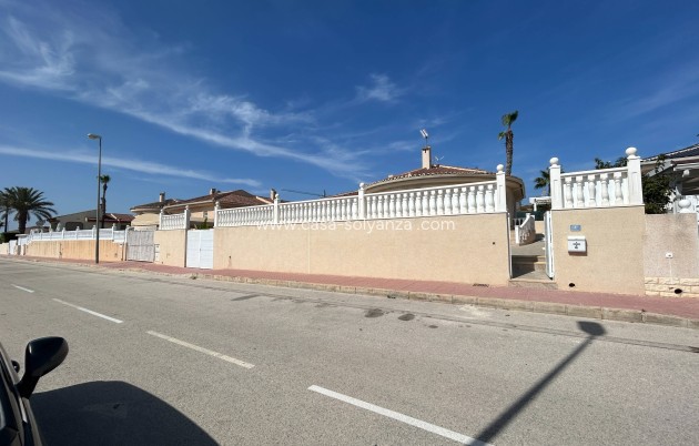 Resale - Villa - Ciudad Quesada - Benimar