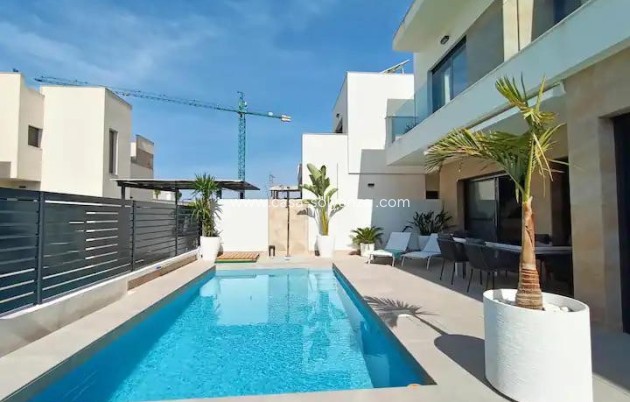 Resale - Villa - Los Montesinos - Costa Blanca
