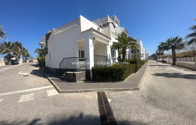 Herverkoop - Bungalow - Torrevieja - Aguas nuevas