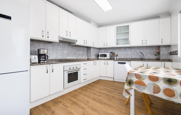 Wiederverkauf - Wohnung - Torrevieja - Center