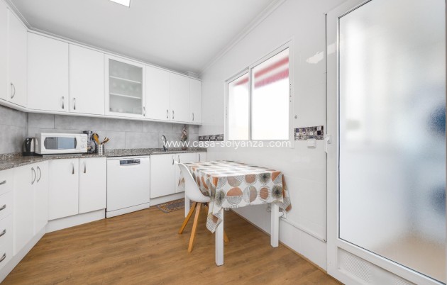 Wiederverkauf - Wohnung - Torrevieja - Center