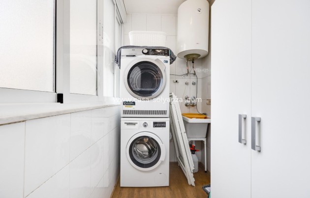 Wiederverkauf - Wohnung - Torrevieja - Center