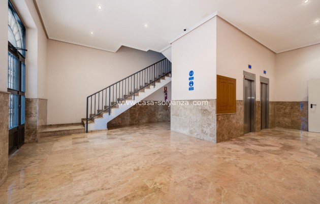 Wiederverkauf - Wohnung - Torrevieja - Center