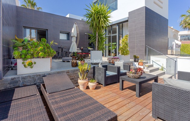 Herverkoop - Villa - Orihuela Costa - Costa Blanca