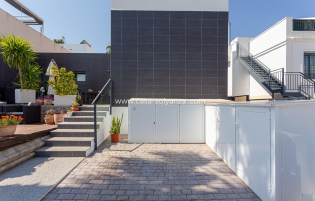 Herverkoop - Villa - Orihuela Costa - Costa Blanca