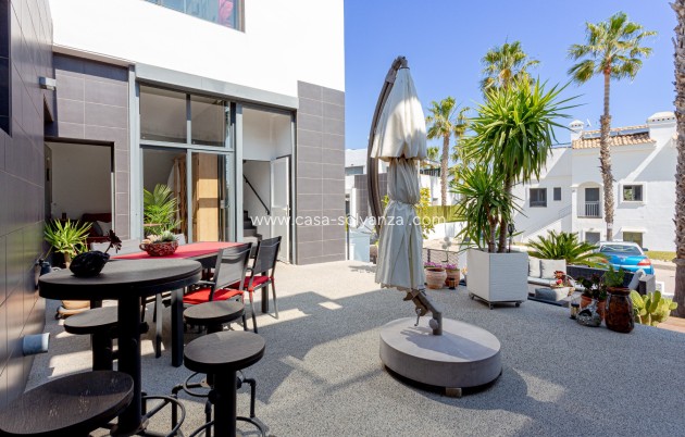 Herverkoop - Villa - Orihuela Costa - Costa Blanca