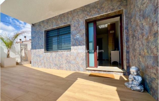 Wiederverkauf - Villa - Pilar de la Horadada - Torre de Horadada