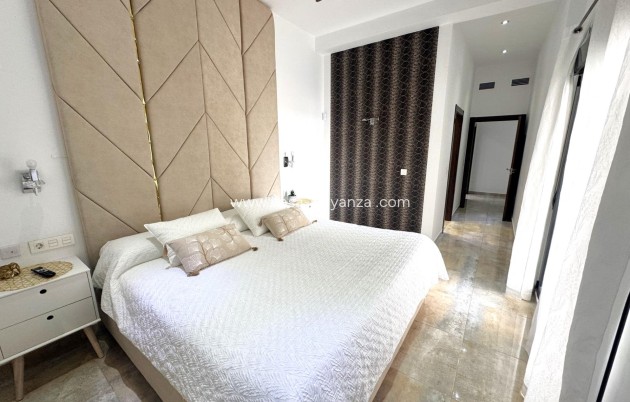 Wiederverkauf - Villa - Pilar de la Horadada - Torre de Horadada