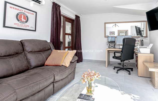 Herverkoop - Villa - Campoamor - Lomas de Don Juan