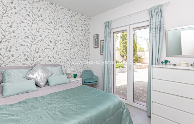 Herverkoop - Villa - Campoamor - Lomas de Don Juan