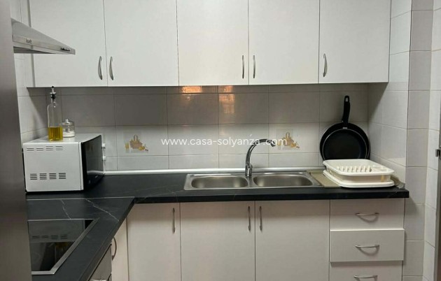 Alquiler a largo plazo - Apartamento / piso - Torrevieja - La Mata