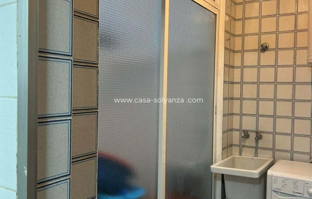 Alquiler a largo plazo - Apartamento / piso - Torrevieja - La Mata