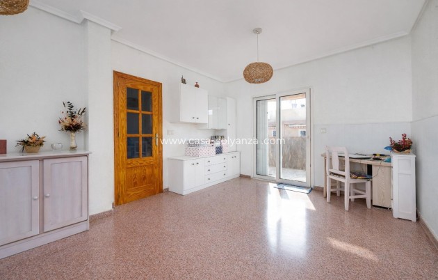 Herverkoop - Appartement / flat - Torrevieja - Costa Blanca