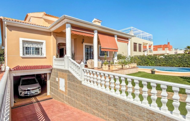 Herverkoop - Villa - Torrevieja - Costa Blanca