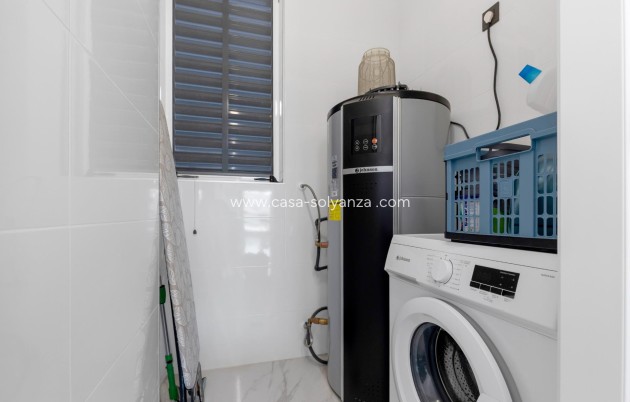 Resale - Apartment / flat - Guardamar del Segura - El Raso