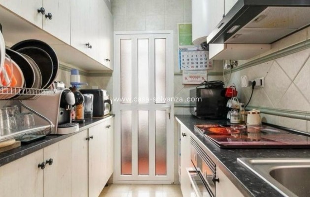 Resale - Apartment / flat - San Miguel de Salinas - Las Filipinas