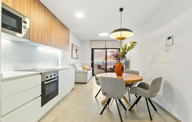 Resale - Apartment / flat - Torrevieja - Playa del Cura