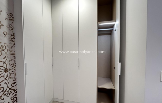 Resale - Apartment / flat - Torrevieja - Playa del Cura