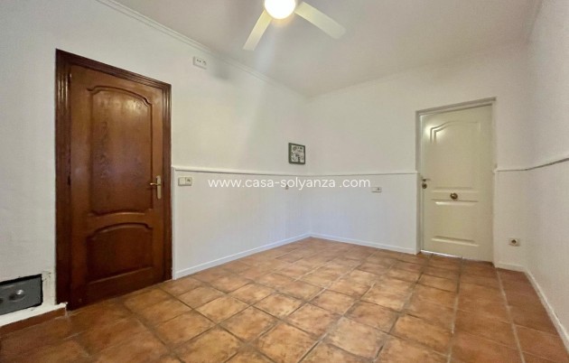 Reventa - Villa - Torrevieja - Los Balcones