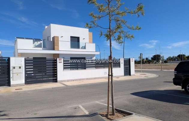 Herverkoop - Villa - Roldan - Inland