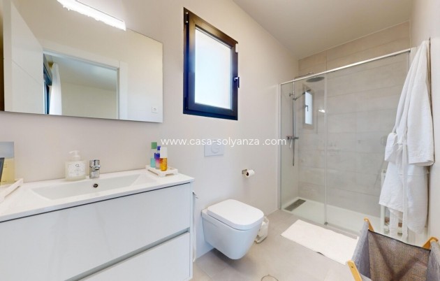 Herverkoop - Villa - Roldan - Inland