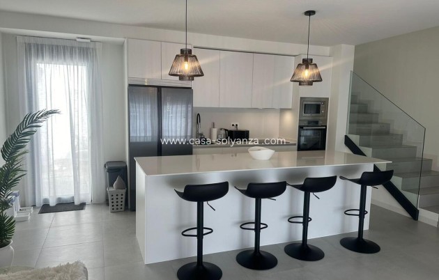 Herverkoop - Villa - Roldan - Inland