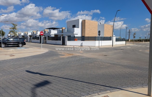 Herverkoop - Villa - Roldan - Inland