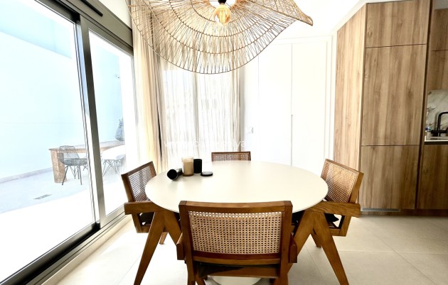 Resale - Villa - San Miguel de Salinas