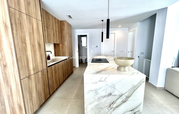 Resale - Villa - San Miguel de Salinas