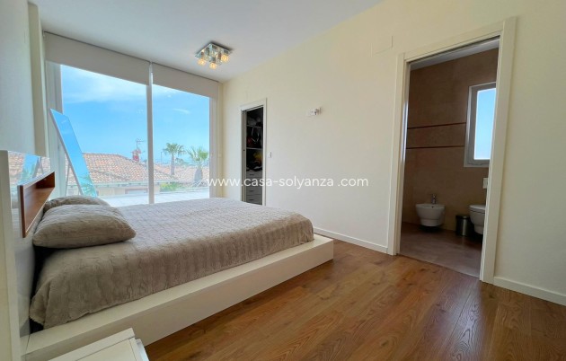 Reventa - Villa - La Marina