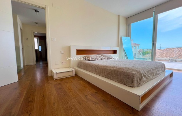 Reventa - Villa - La Marina