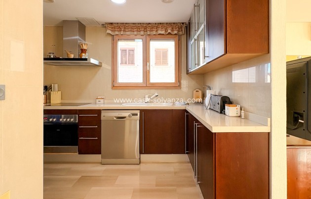 Wiederverkauf - Independent villa - Guardamar del Segura