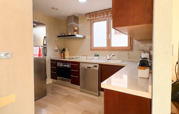 Wiederverkauf - Independent villa - Guardamar del Segura