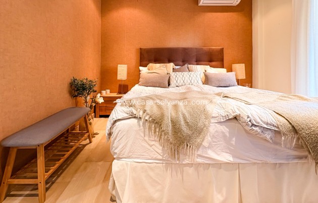 Wiederverkauf - Independent villa - Guardamar del Segura