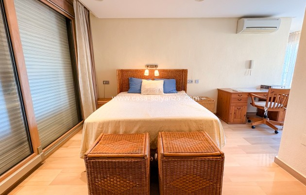 Wiederverkauf - Independent villa - Guardamar del Segura