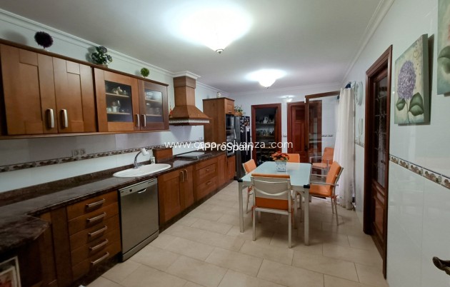Resale - Townhouse - Aspe - Inland