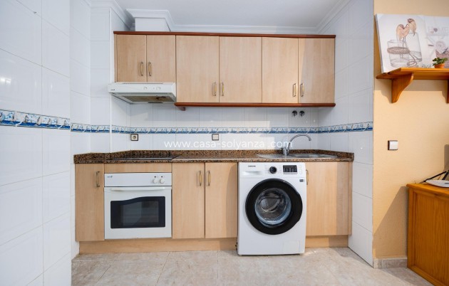 Herverkoop - Appartement / flat - Torrevieja - Playa De Los Naufragos