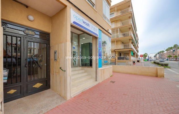 Herverkoop - Appartement / flat - Torrevieja - Playa De Los Naufragos