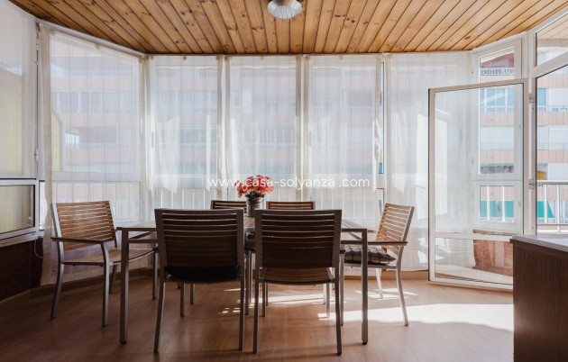 Herverkoop - Appartement / flat - Torrevieja - Playa del Acequión