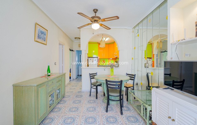 Herverkoop - Appartement / flat - Punta Prima